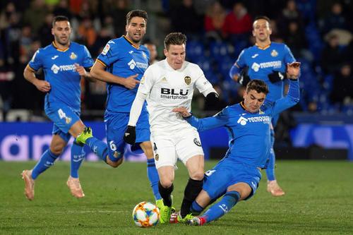 员如何影响 员如何影响