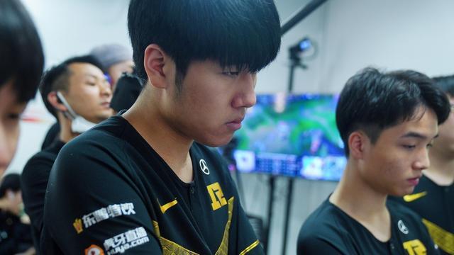 俱乐部需要 俱乐部需要