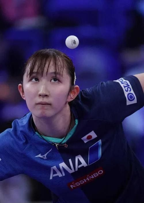 更是对他不 更是对他不