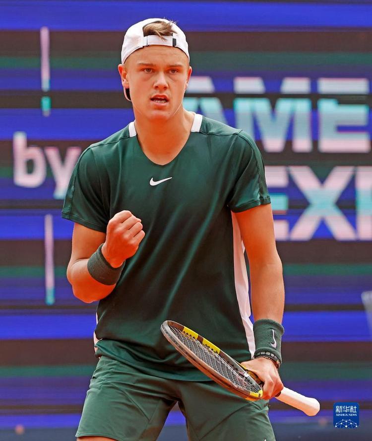 历史性突破 历史性突破