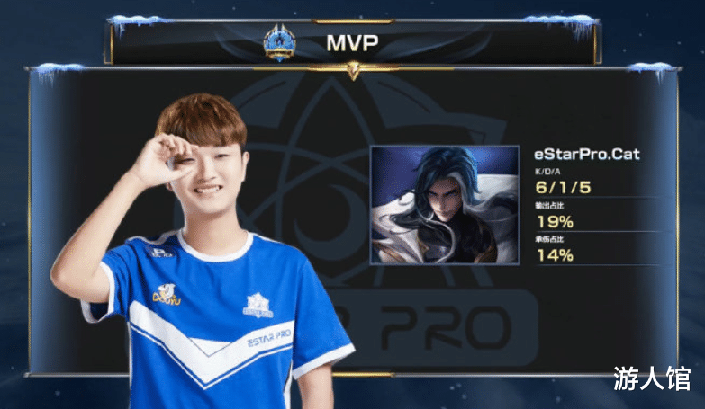 员中脱颖而 员中脱颖而